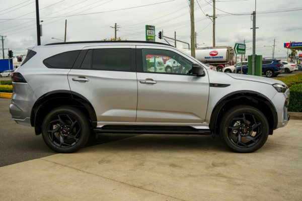 2025 Isuzu MU-X RJ X-TERRAIN SUV