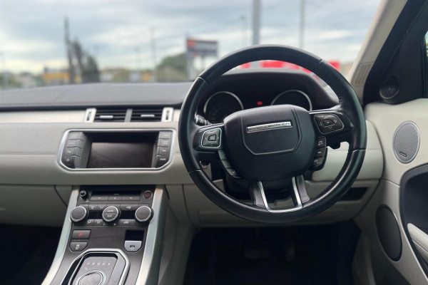 2012 Land Rover Range Rover Evoque L538 SD4 Pure SUV Image 15