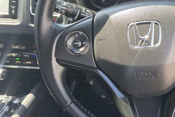 2017 Honda HR-V  VTi-L SUV Image 12