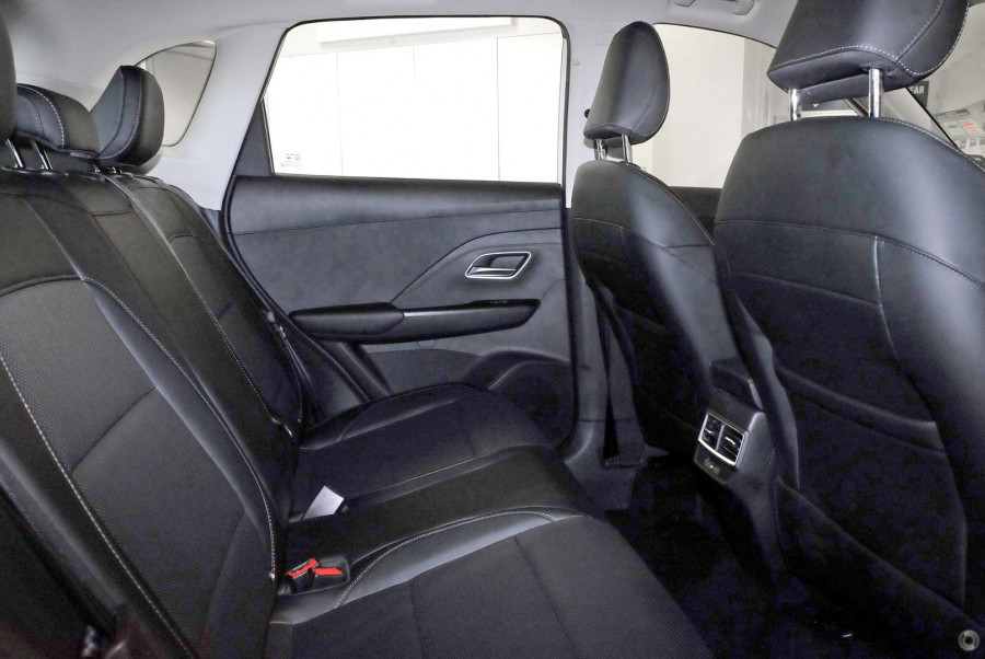 2025 MG ZS ZS32 Essence Hybrid+ SUV Image 7
