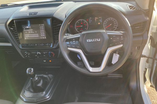 2021 Isuzu D-MAX RG SX High Ride Cab Chassis Image 11