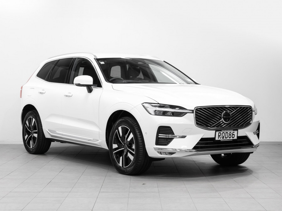 2026 Volvo XC60 UZ B5 Plus 2L Mild Hybrid AWD SUV Image 1