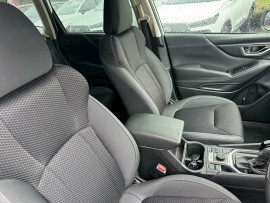 2020 Subaru Forester S5 2.5i Premium SUV image 12