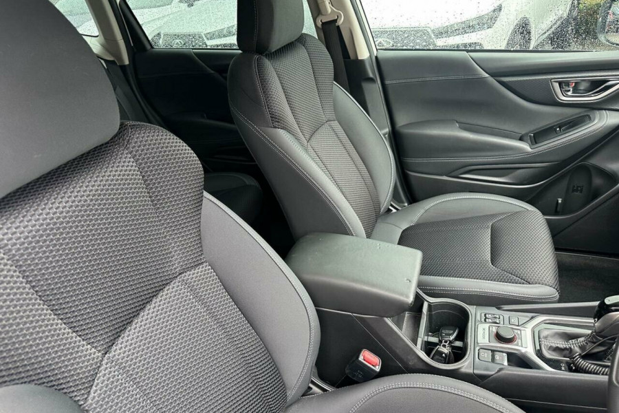 2020 Subaru Forester S5 2.5i Premium SUV Image 12