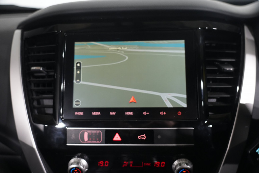 2025 Mitsubishi Pajero Sport Exceed SUV Image 13