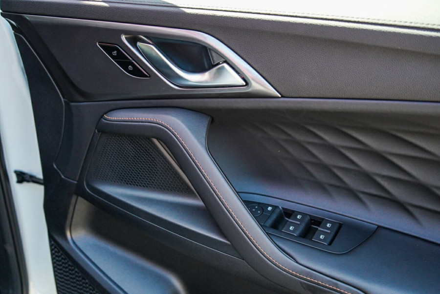 2024 MY24.5 MG HS AS33 Excite SUV Image 19