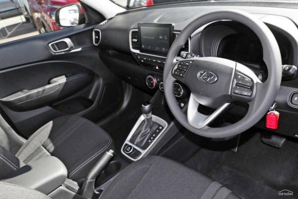 2025 MY26 Hyundai Venue QX.V5  SUV Image 2