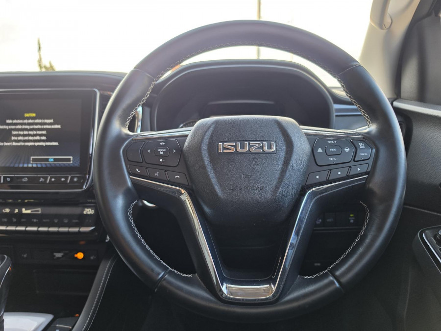 2023 Isuzu MU-X RJ LS-T SUV Image 22