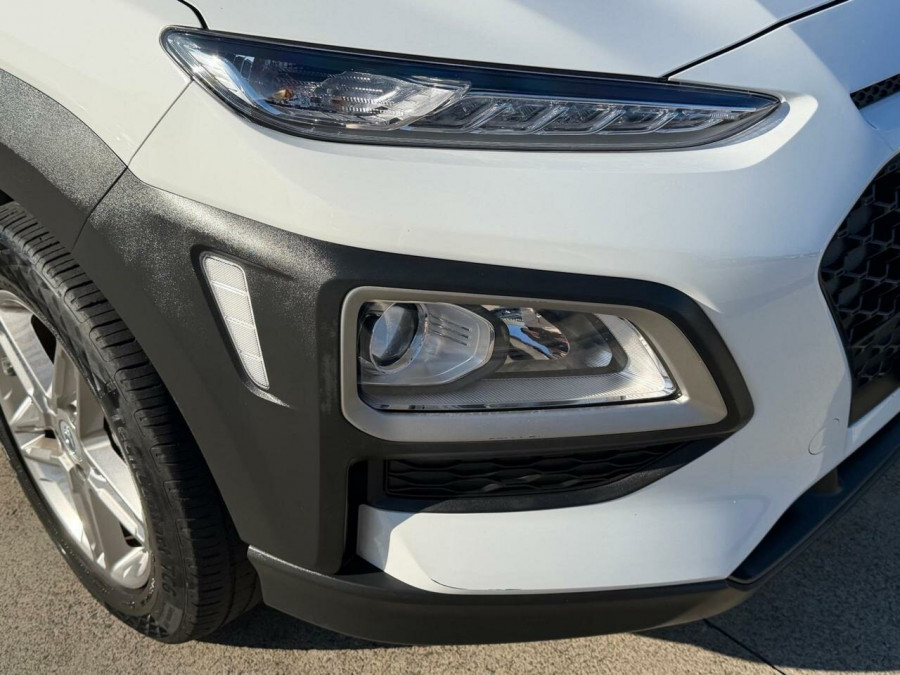 2020 Hyundai KONA OS.3 Active SUV Image 3