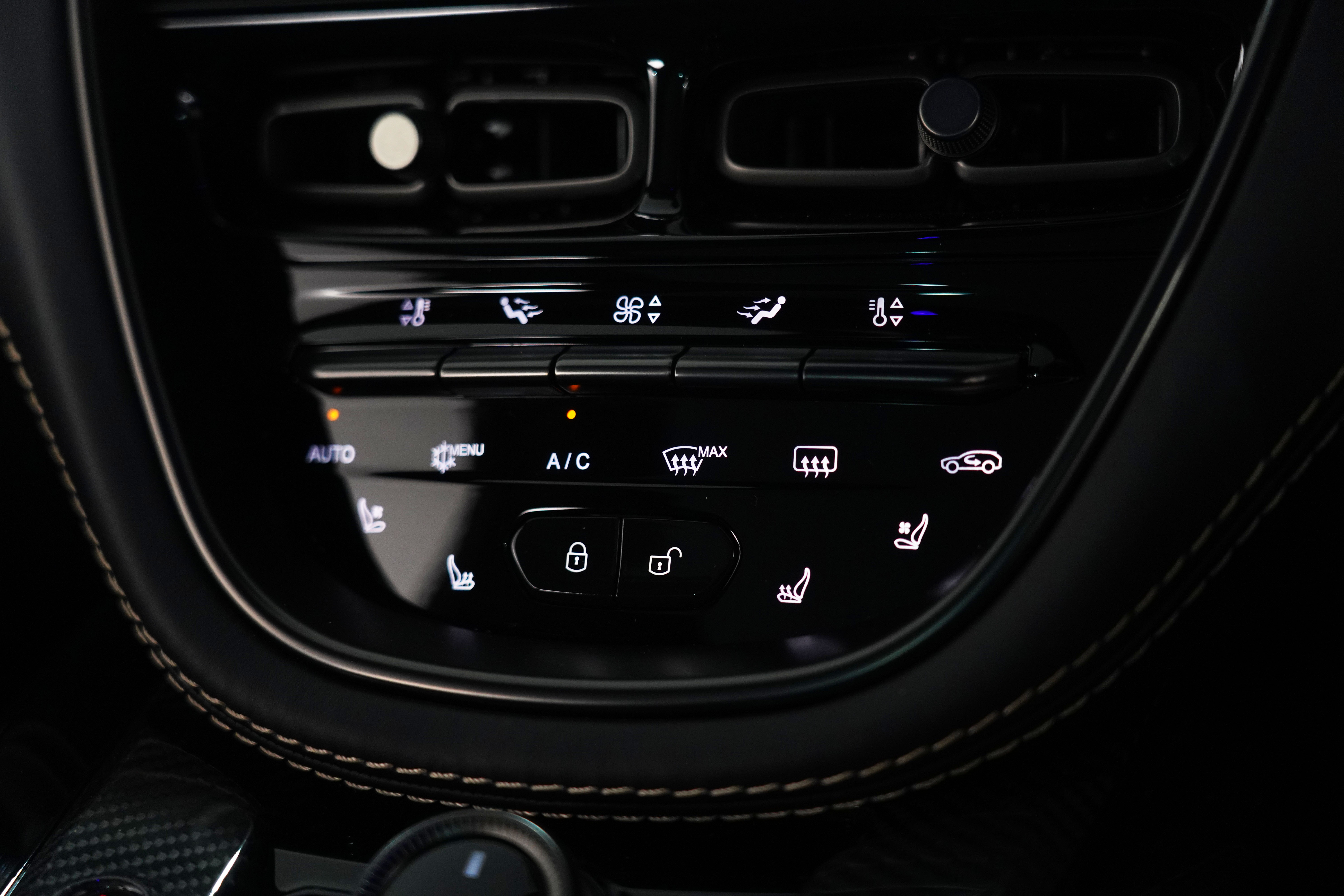 2022 Aston Martin DBX 707 SUV Image 38