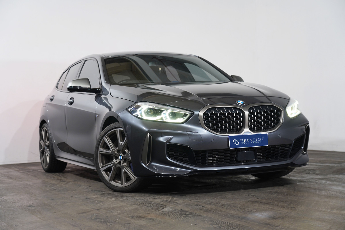2022 BMW 1 M135i Xdrive Pure Hatch