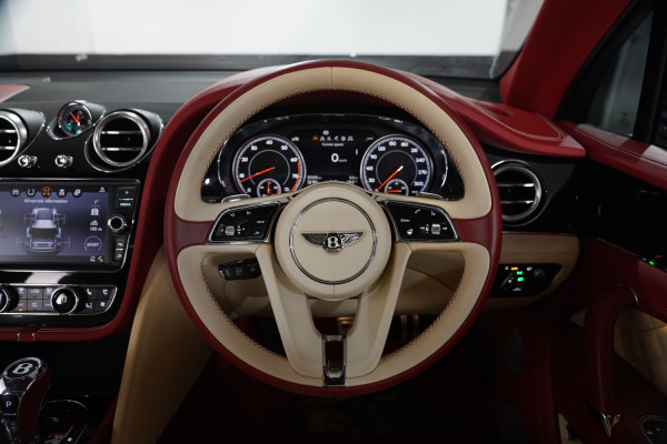 2016 Bentley Bentayga First Edition W12  SUV Image 32