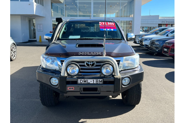 2013 MY12 Toyota HiLux KUN26R  SR Cab chassis Image 2