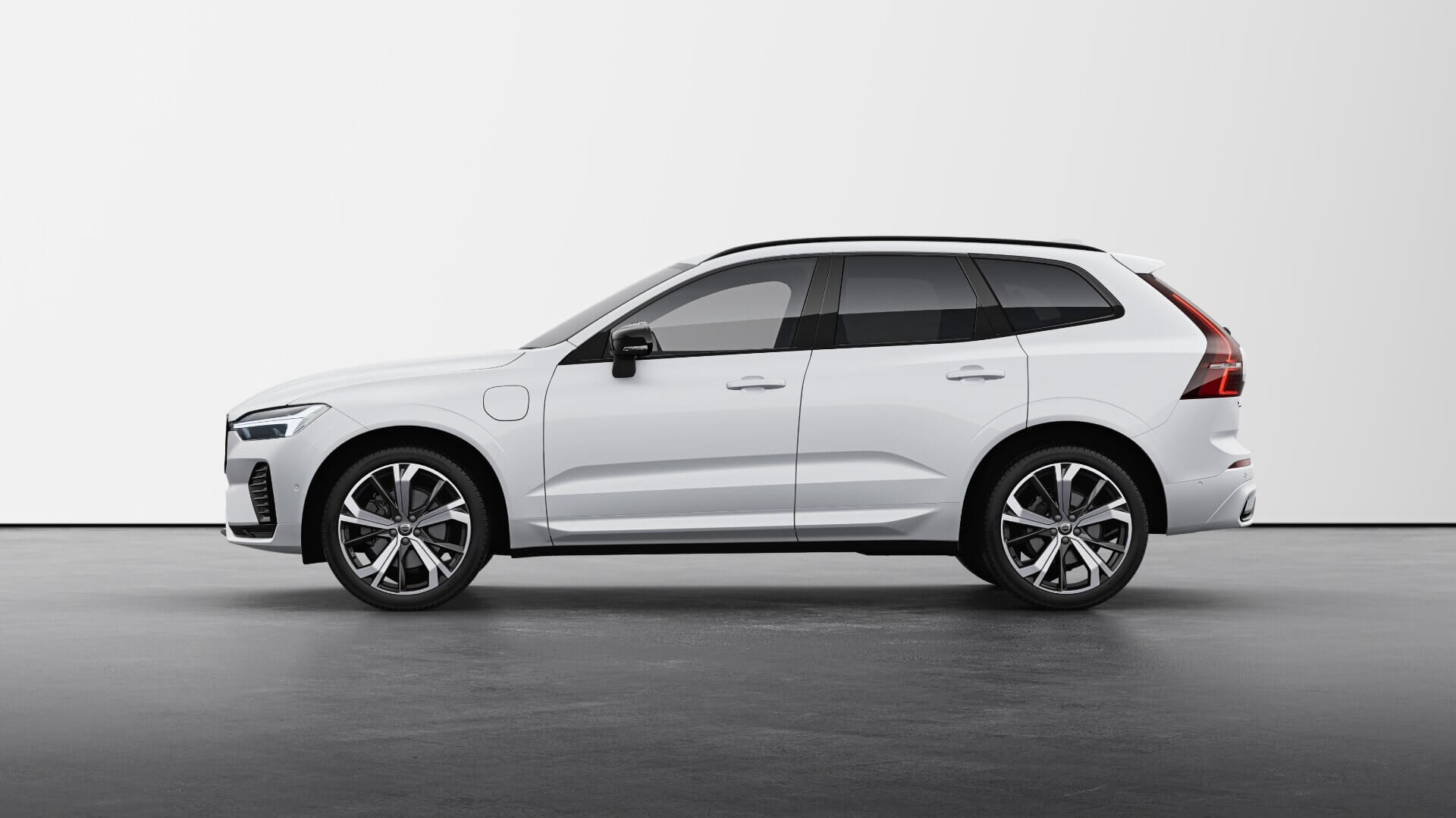 New Volvo XC60 Recharge