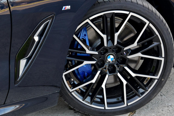 2026 BMW 8 Series G15 LCI 840i M Sport Coupe image 28