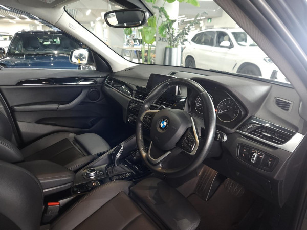 2018 BMW X1 F48 sDrive20i SUV image 11