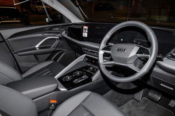 2025 Audi Q5 GU TFSI 150kW SUV image 7
