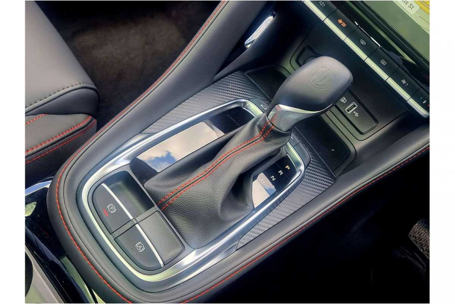 2025 MY24 MG ZST S13 Essence SUV Image 25