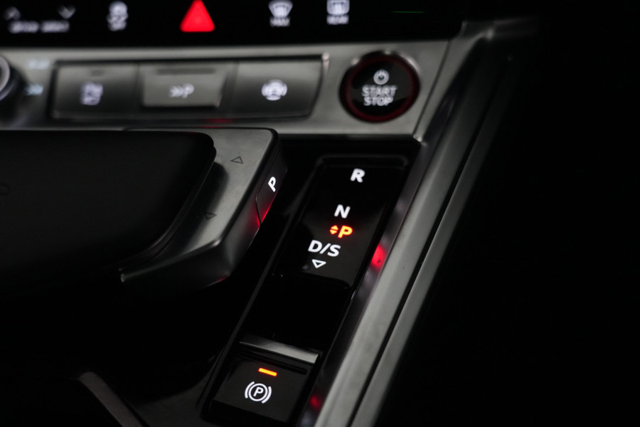 2024 Audi SQ8  GE e-tron SUV Image 41