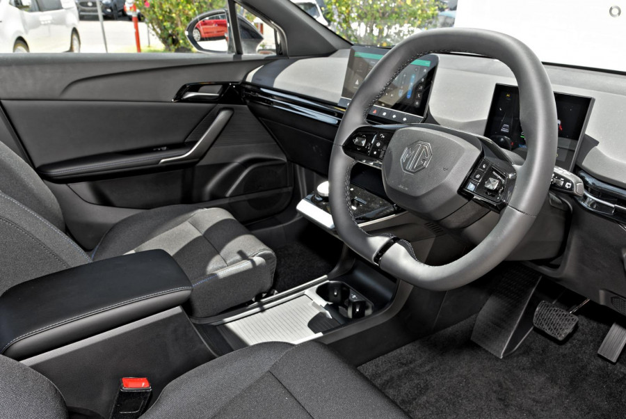 2024 MG MG4 MEH32 Excite 64 Hatch Image 13