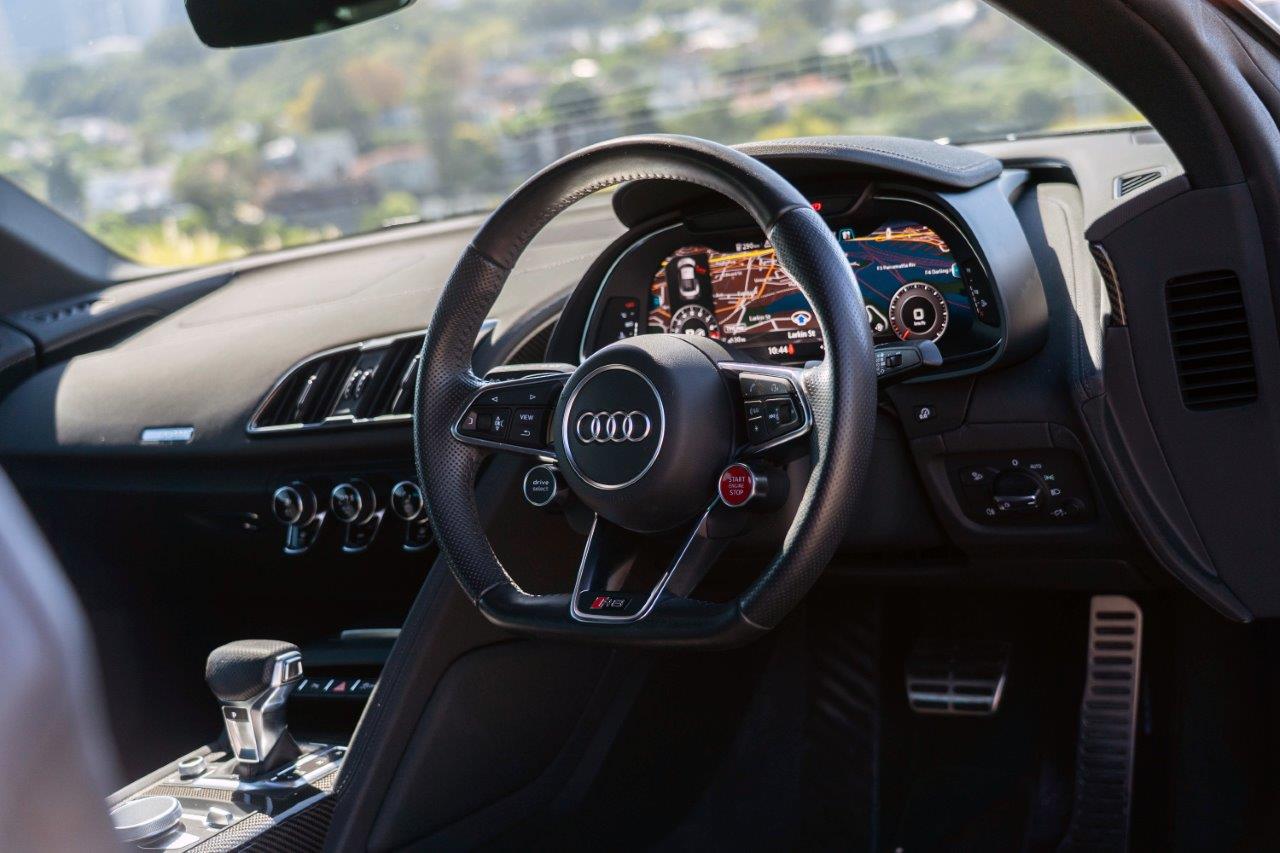 2018 Audi R8 V10 RWS  Coupe Image 11