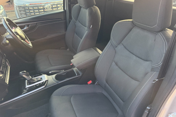 2021 MY22 Isuzu D-MAX RG LS-U Ute Image 11