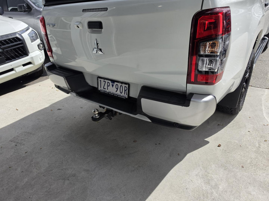 2022 MY22.5 Mitsubishi Triton MR GLX-R Ute Image 10