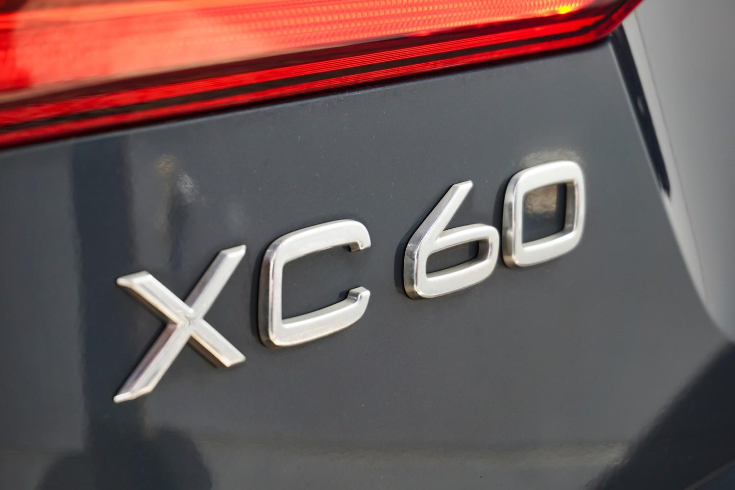 2019 MY20 Volvo XC60  D4 Inscription SUV Image 20