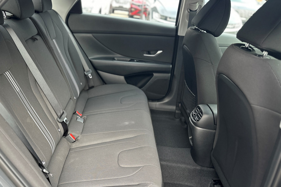 2025 Hyundai i30 CN7.V2  Sedan Image 15