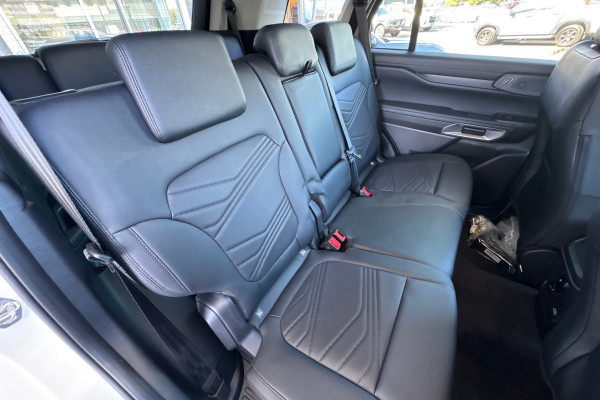 2026 Ford Everest UB Trend SUV Image 11