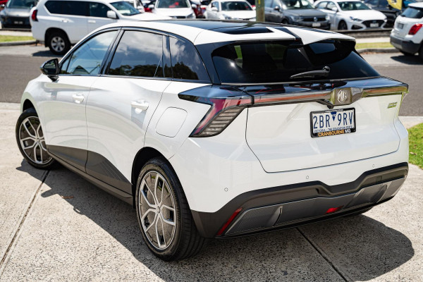 2024 MG MG4 MEH32 Essence 64 Hatch
