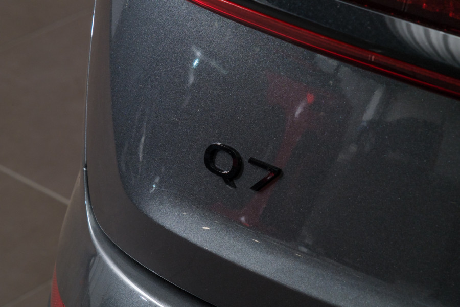 2026 MY25 Audi Q7 4M TFSI 250kW S line SUV