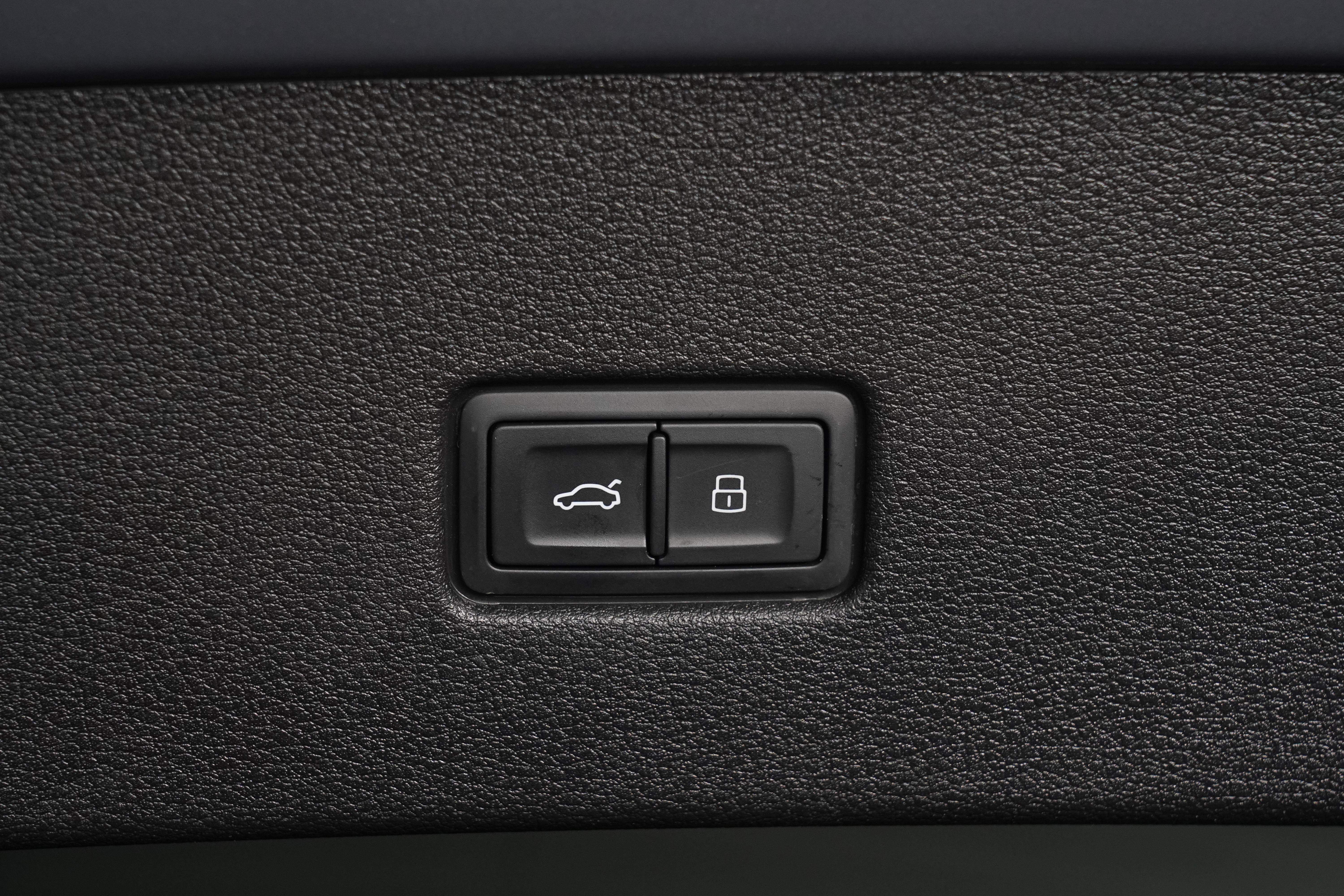 2022 Audi SQ8 TFSI SUV Image 28