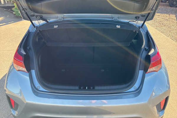 2019 MY20 Hyundai Veloster JS  Coupe Image 13
