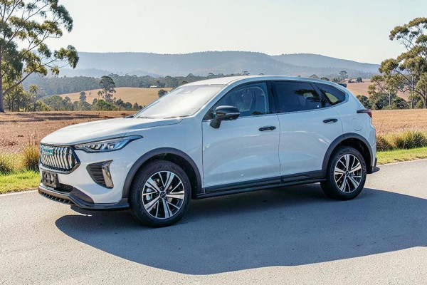 2026 GWM Haval Jolion A02 Lux Hybrid SUV Image 3