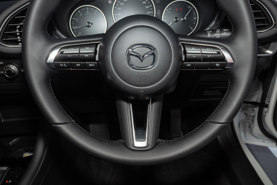 2026 Mazda 3 BP Series G20 Pure Hatch Image 11