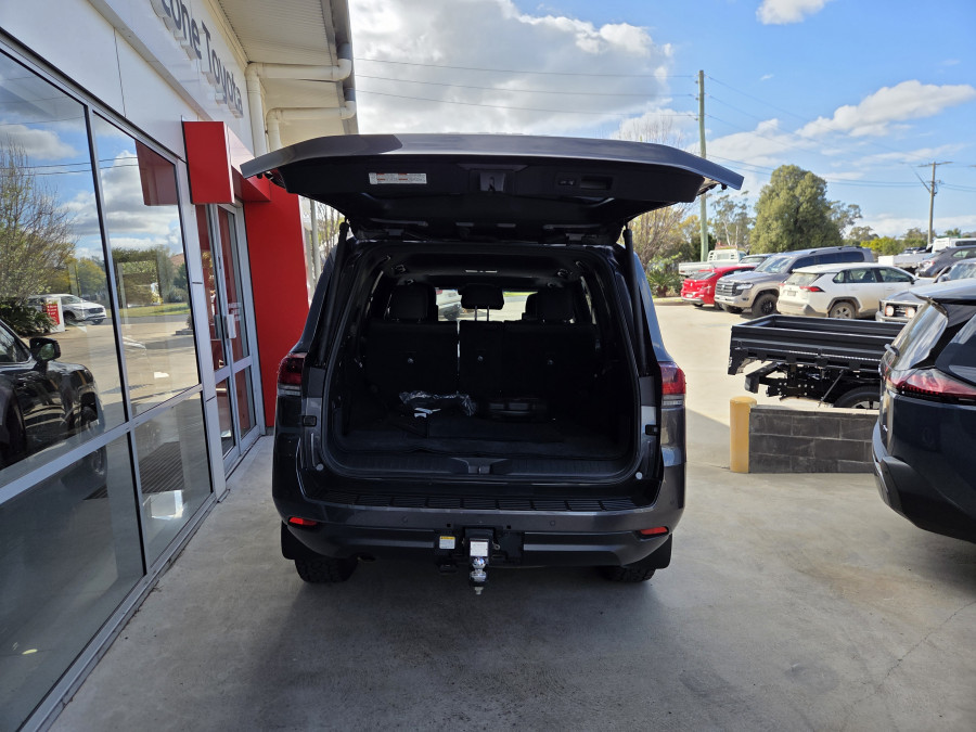 2023 MY24 Toyota LandCruiser FJA300R Sahara SUV Image 10