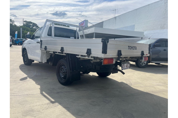 2020 Toyota Hilux TGN121R Workmate Cab Chassis Image 5