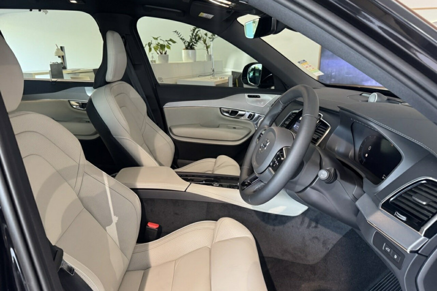 2024 MY25 Volvo XC90 L Series Ultra T8 Plug-In Hybrid SUV Image 13