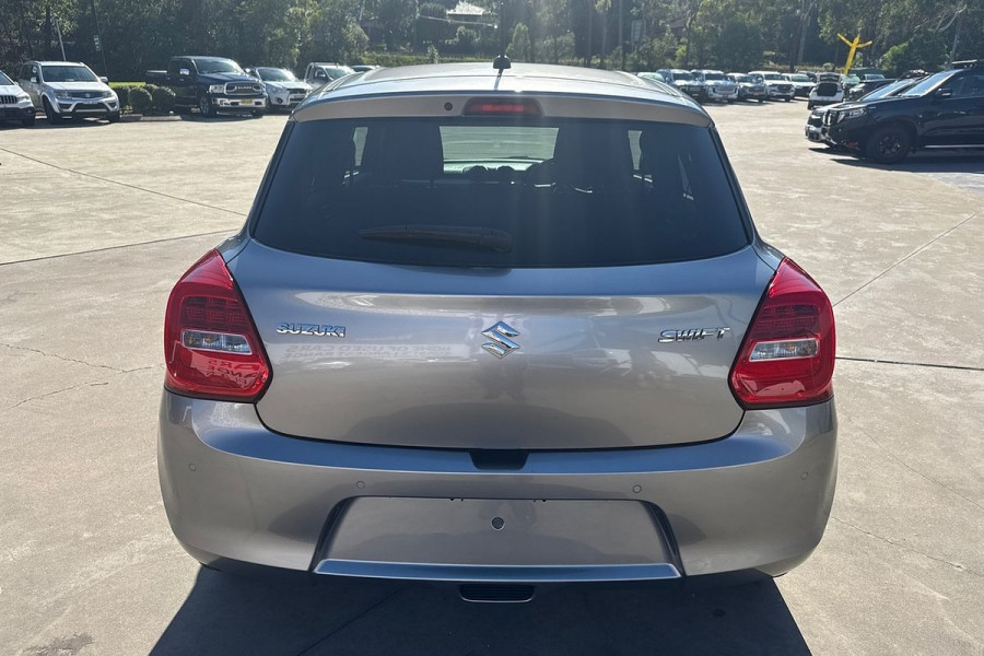 2023 Suzuki Swift AZ Series II GL Hatch Image 18