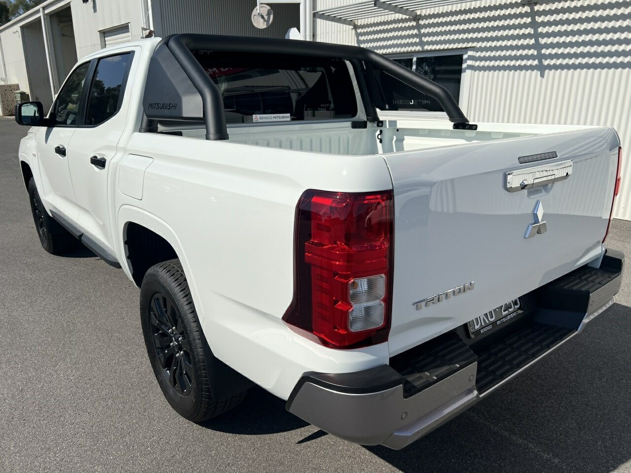 2024 MY24.5 Mitsubishi Triton MV GLX-R Ute Image 8