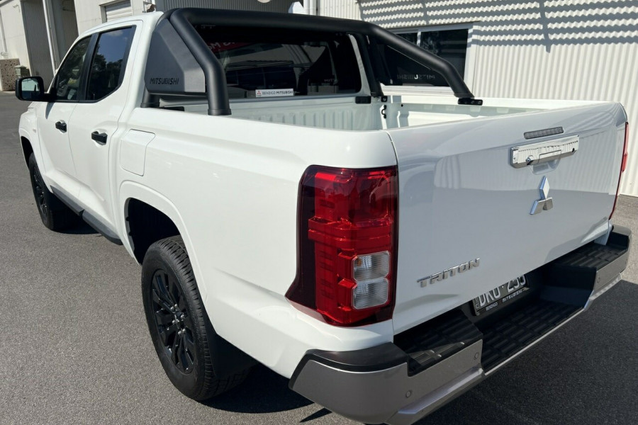 2024 MY24.5 Mitsubishi Triton MV GLX-R Ute Image 8