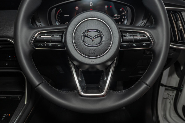 2025 Mazda CX-60 KH Series G25 Evolve SUV Image 11