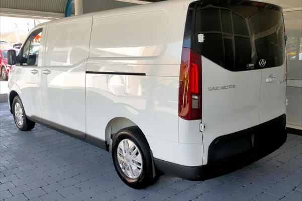 2024 LDV Deliver 7   Van