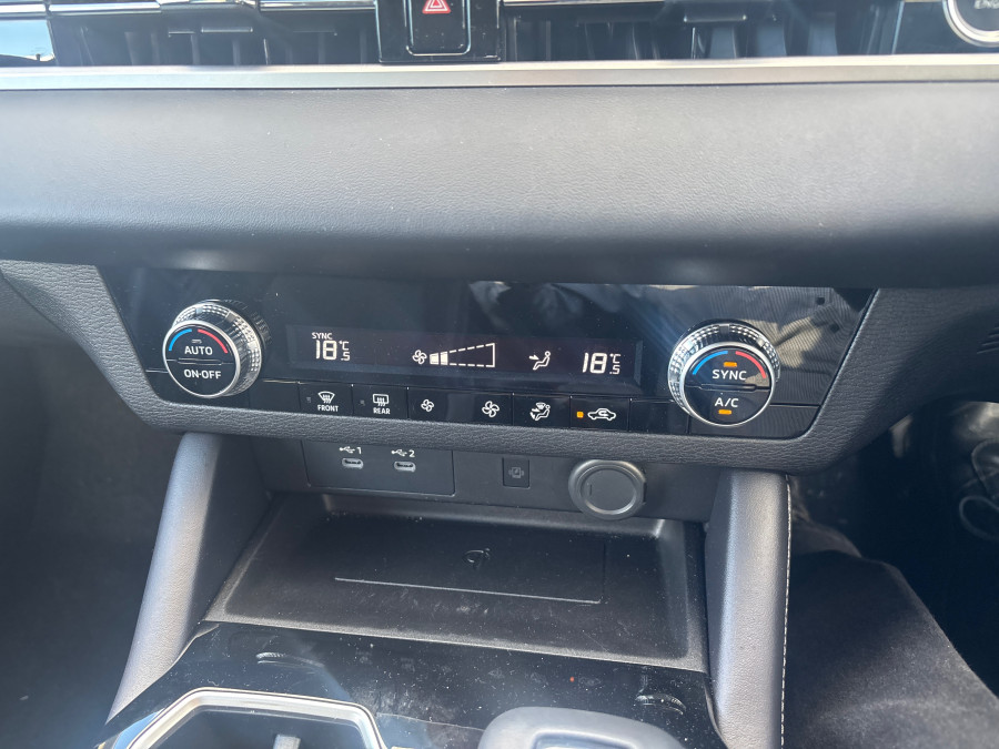 2025 Mitsubishi Outlander ZM LS SUV Image 16