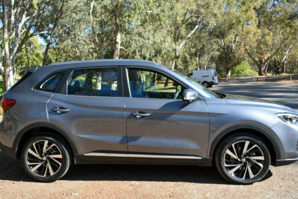 2025 MG ZS ZS32 Essence SUV