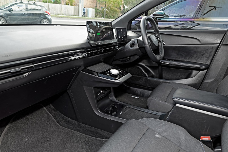 2024 MG MG4 MEH32 Excite 51 Hatch Image 8