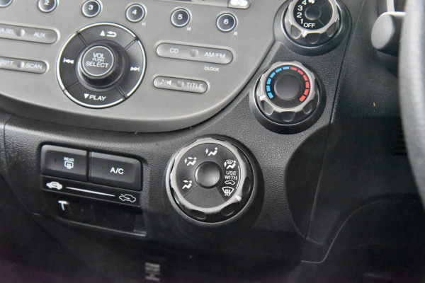 2008 MY9 Honda Jazz GE VTi Hatch Image 13