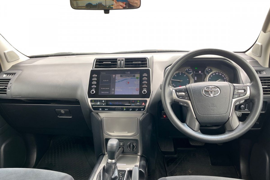 2022 Toyota LandCruiser Prado GDJ150R GX SUV Image 9