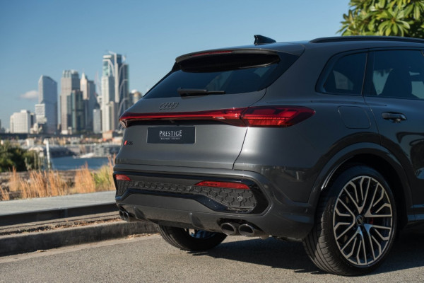 2025 Audi SQ5 GU  SUV Image 7